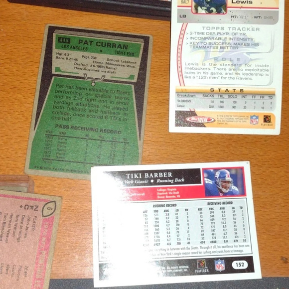 Football cards - Picture 3 of 4